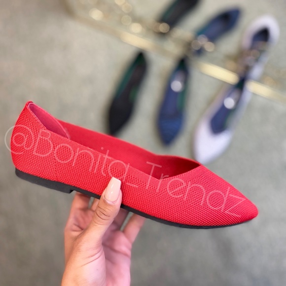 Trendy Red Point Knitted Flats - Picture 7 of 8